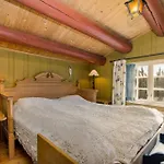 Lodger Frøy&frøya Hyttetun Skammestein