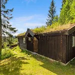 Frøy&frøya Hyttetun Lodger *