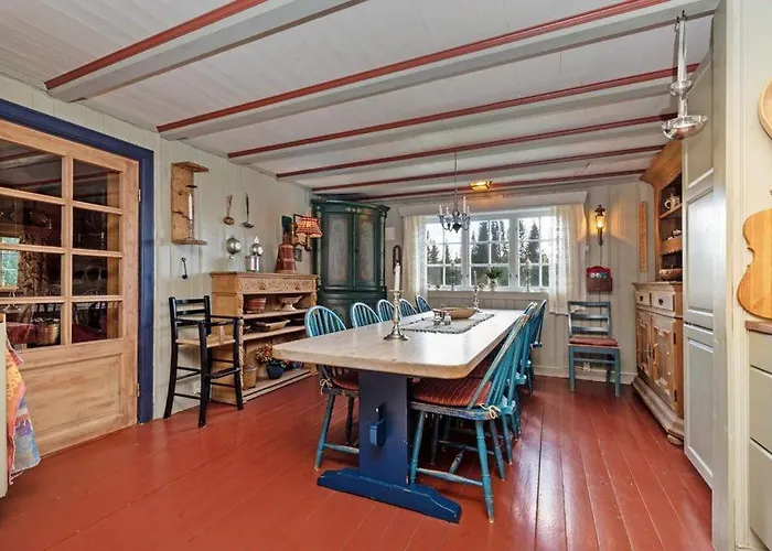 Froy&froya Hyttetun Skammestein